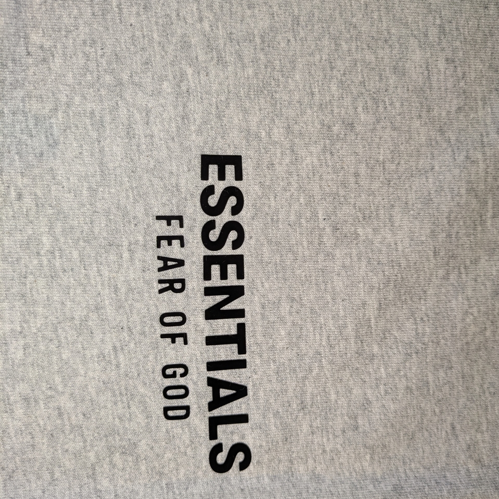 Essentials Fear Of God Light Heather Crewneck T-shirt - Picture 7 of 9